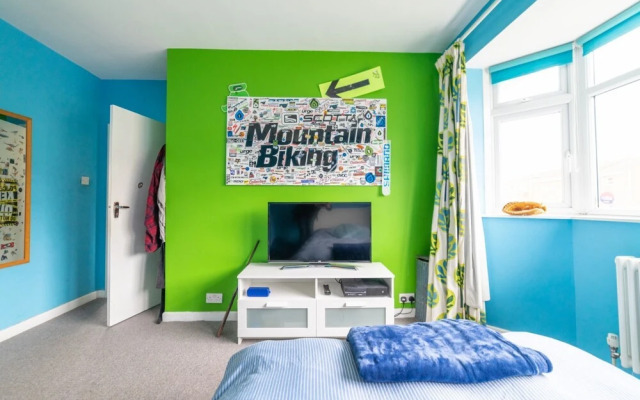 Fuller House with Parking