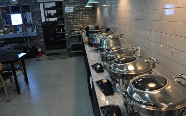 Hound Hotel Sangmu