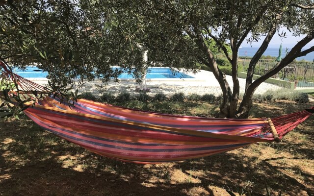 House With Pool in Split Near the Beach