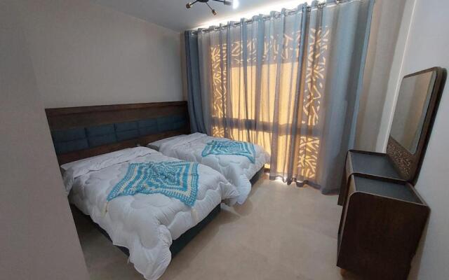 MCJ Luxury 2 Bedrooms Apartment