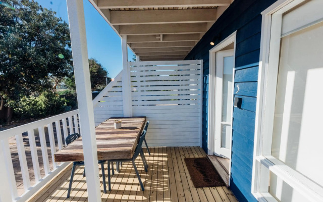 Port O Call Motel