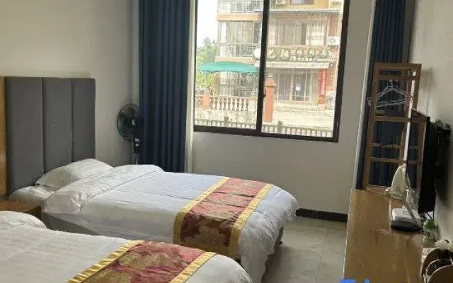 Mount Emei Linjian Xiaozhu