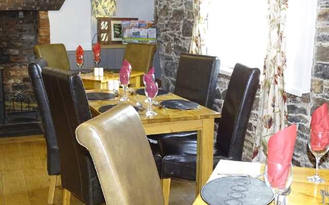Cann Office Hotel