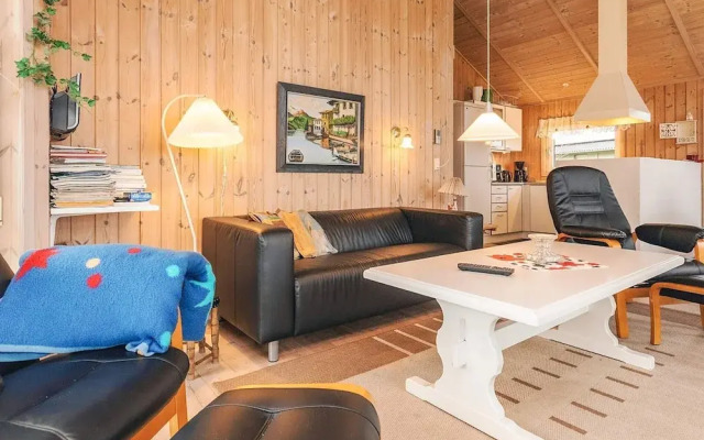 8 Person Holiday Home in Hals-by Traum