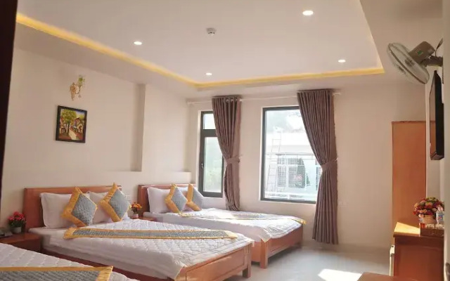 Nhan Anh Quy Nhon Hotel