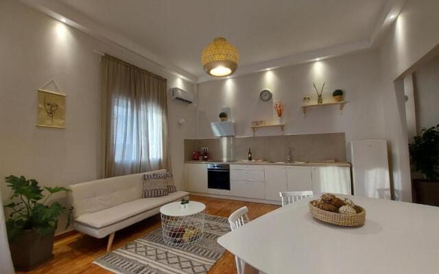 Onar Beachfront Residence, Loutraki