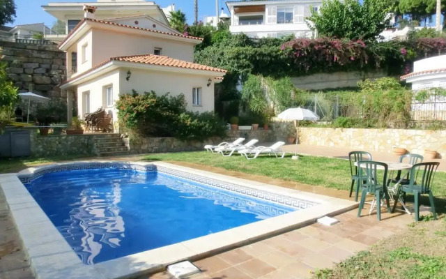 106147 - Villa in Lloret de Mar