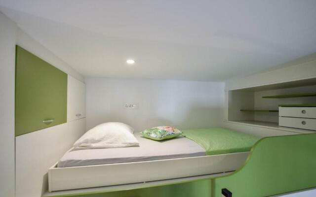 Micro Apartment SUNI2