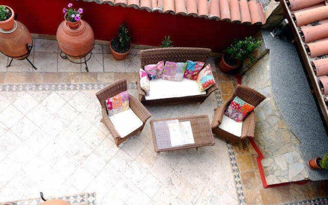 Dantel Pension