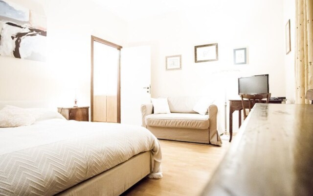 Via Veneto Charming Apartment