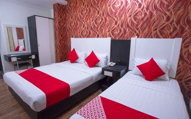 OYO 44037 King Park Hotel
