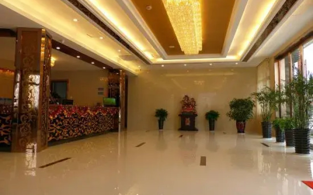 Ruihe Hotel in Lucheng City