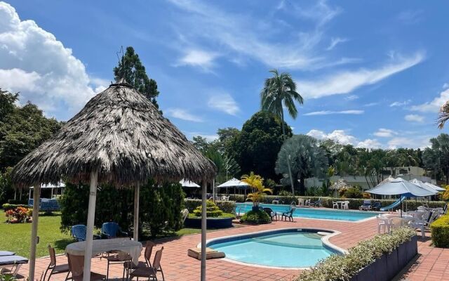 Cune Club De Villeta