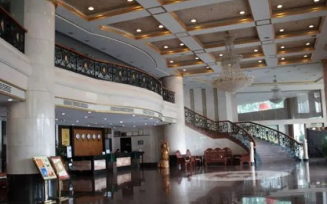 The Dynast's Hotel