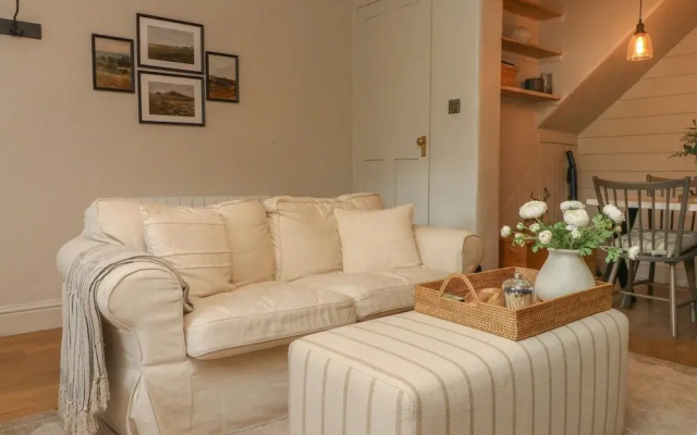 Stag Cottage