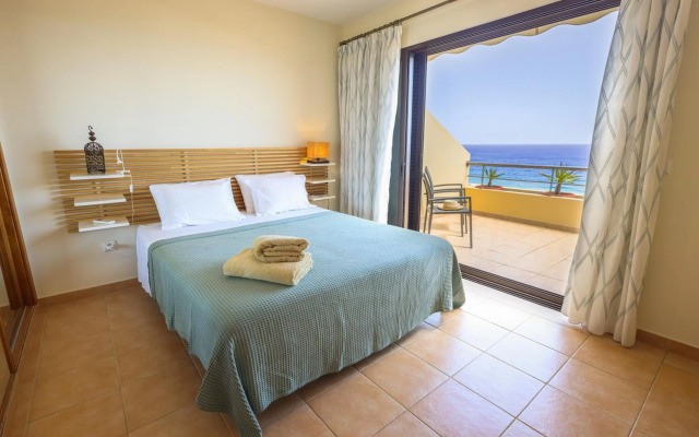 Pedra do Jota - Porto Santo