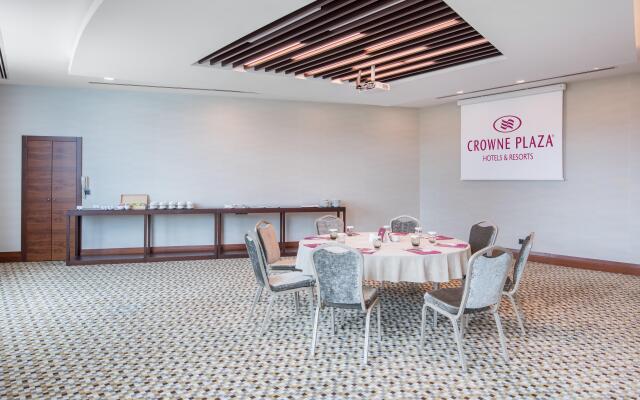 Crowne Plaza Istanbul - Oryapark by IHG