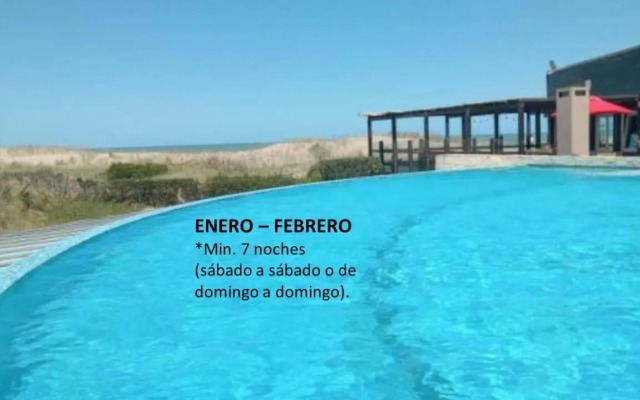 Linda Bay 223, Mar de las Pampas