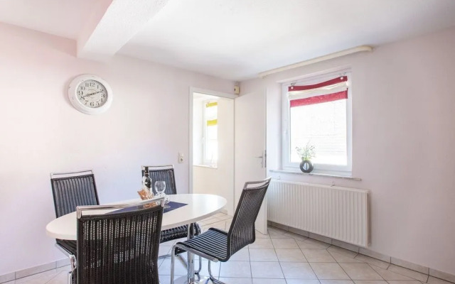 Delightful Holiday Home in Battenberg Near Forest