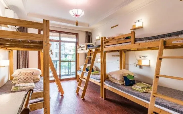 Zhoushan Donghai Hostel