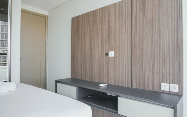 Great Location 2BR at Gold Coast Apartment near PIK Area