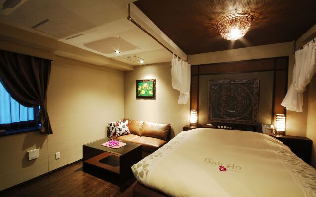 Hotel K6 Osaka Namba