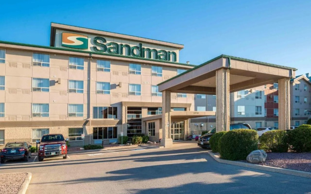 Sandman Signature Winnipeg Airport Hotel & Suites