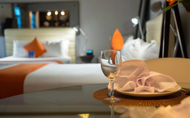 Lincoln Arms Suites