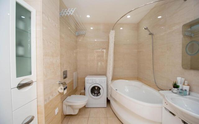 Апартаменты на Верхней набережной