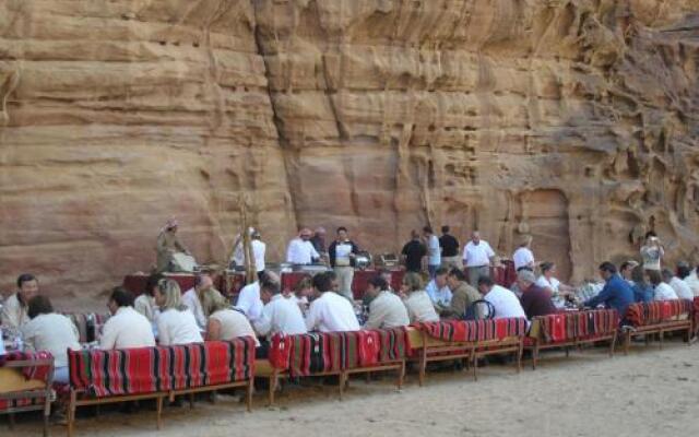 Captains Desert Camp