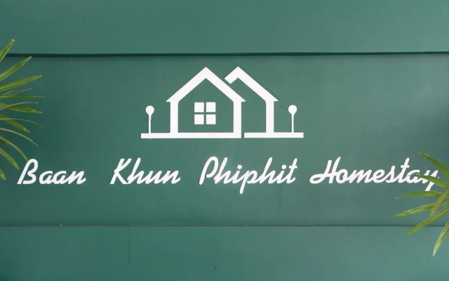Room-baan Khunphiphit Homestay