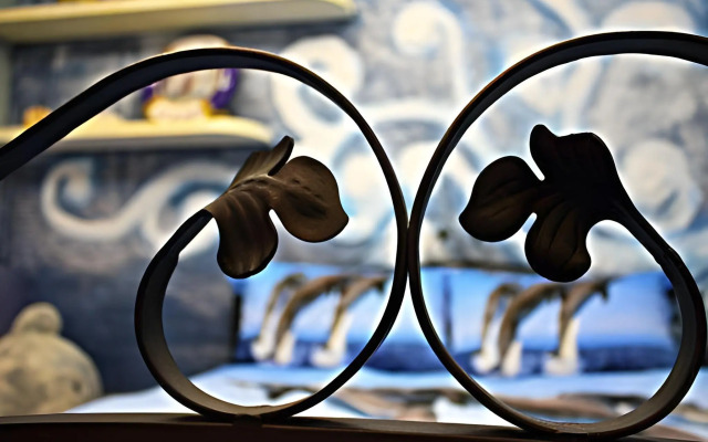 3D Sunflower Embossed B&B