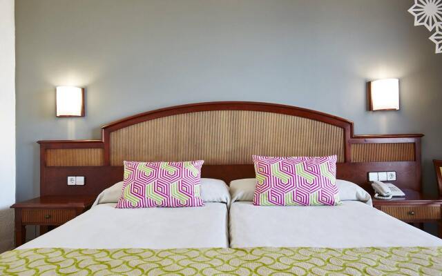 Universal Hotel Cabo Blanco - Adults Only