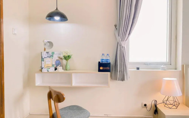 Simply Look Studio At Grand Palace Kemayoran Apartment