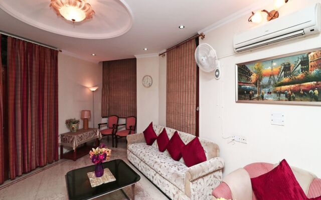 OYO 16167 Hotel Golf View Dlf