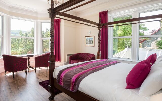 Claymore Guest House and Apartments