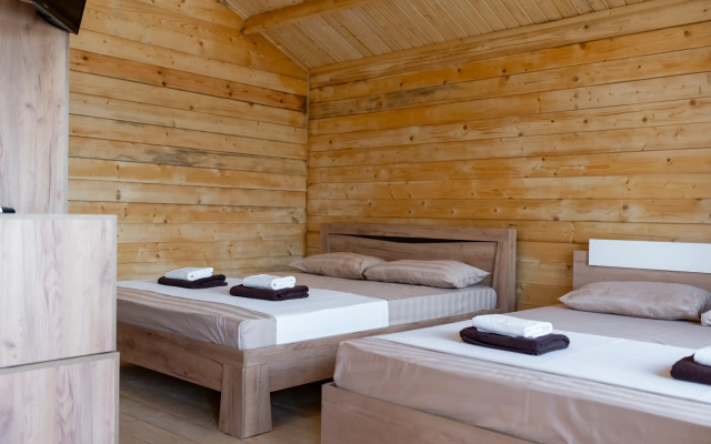 Поляна (Алахадзы)