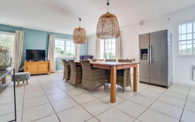 Modern Villa With Swimming Pool in Sainte-maxime