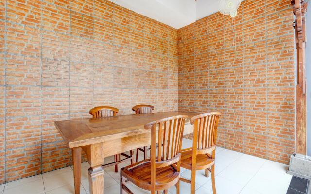 Letos Kubu 2 Homestay