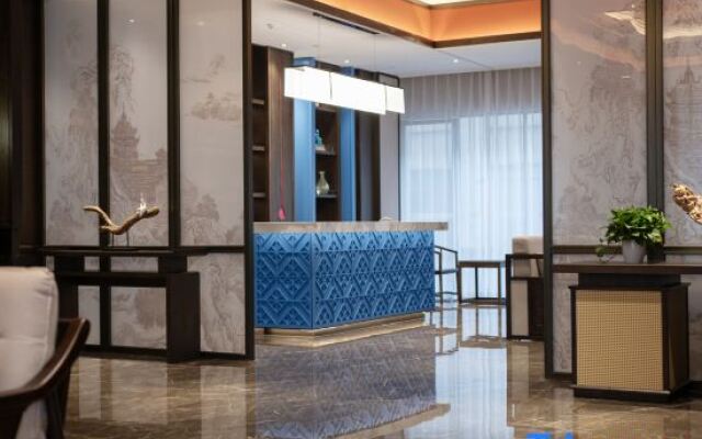 TILL BRIGHT HOTEL (Changsha Meixi Backgammon Changqing Metro Station)