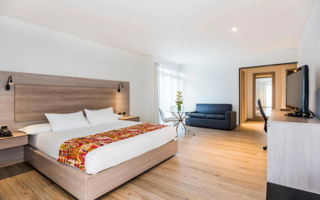 Hotel Rosales Plaza
