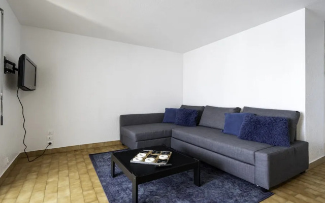 Escape Near the Beach in Agde