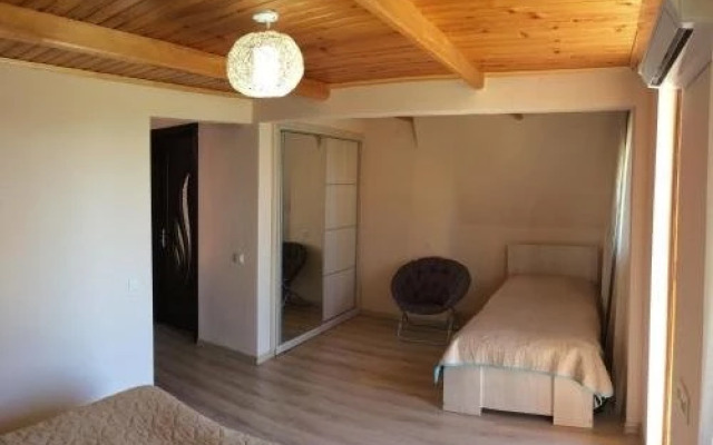 Deluxe Guest House