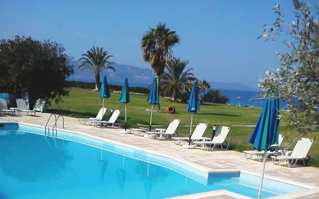 Natura Beach Hotel and Villas