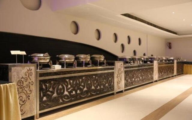 Hotel Aroma Inn
