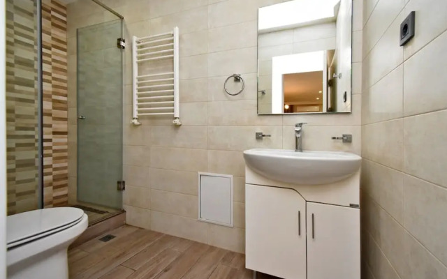 Apartment on Nalbandyan Street (New Building)