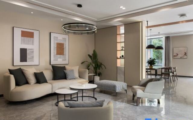 Rongyue Xianju Emerald GreenWeir Homestay