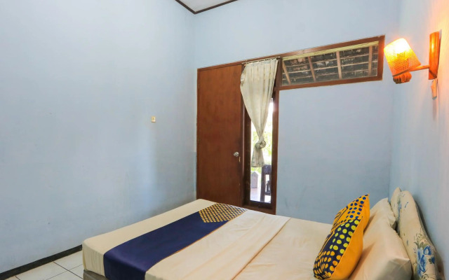 OYO 2465 Hotel Raung View