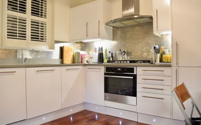 1 Bedroom Flat in West Kensington