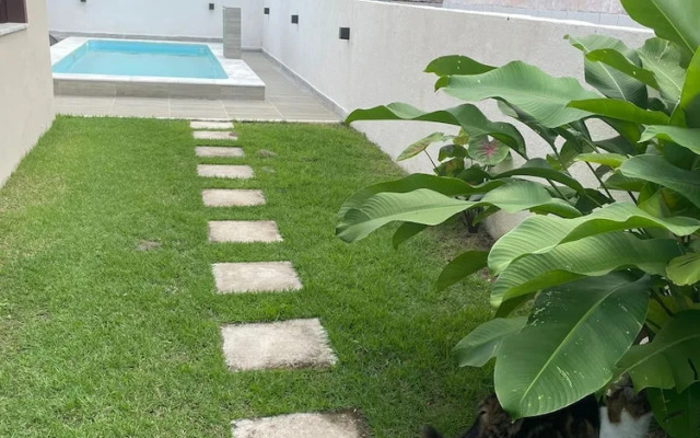 Quarto com 2 camas de solteiros